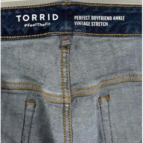 Torrid Perfect Boyfriend Ankle Jeans - Vintage Stretch - Denim Size 20T Tall Med - Picture 4 of 6